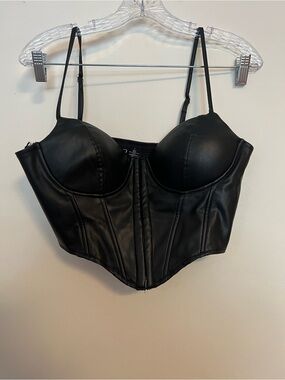 Windsor Black Lined Garment with Branded Tag